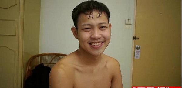  See me bareback this cute Laotian twink